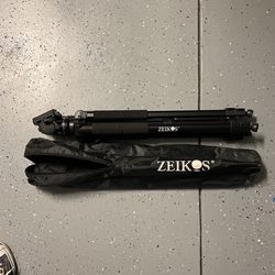 Zeikos ZE-TR135B 80-Inch Full Size Photo/ Video Tripod (B003U9VOOE)