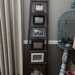 Wooden Ladder Photo Holder