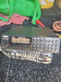Police Escaner Uniden BC780HLT