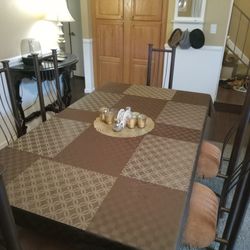 Dining Table And Chairs (6)