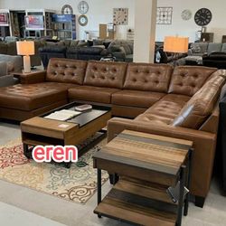 Baskove Auburn 4 Piece Sectional With Chaise🦋2 Piece Available🦋