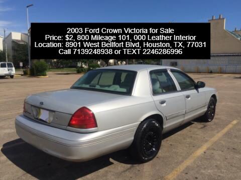Photo 2003 Ford Crown Victoria