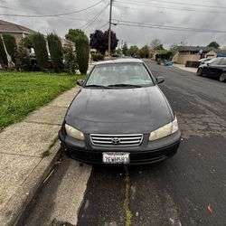 2000  Black Toyota Camry