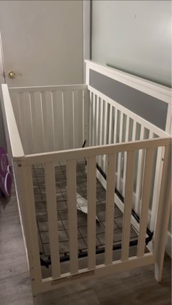 Free crib. No mattress