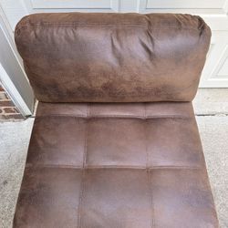 MODERN & CHIC Snakeskin Brown Armless Chair in Excellent Condition!! Klaussner Furniture
