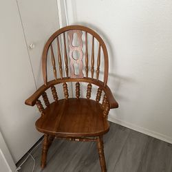4 new solid wood chairs