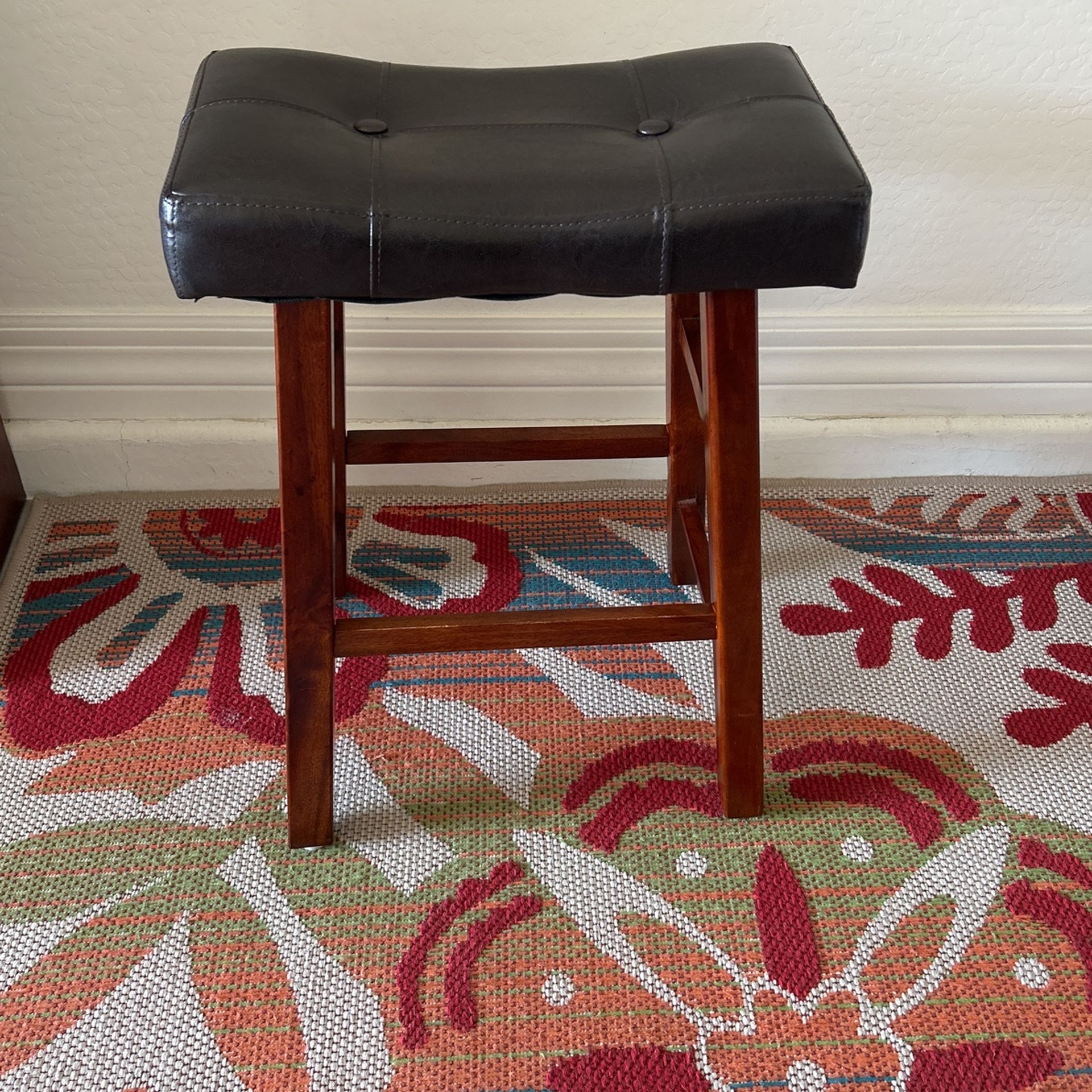 Bar Stool - Counter Height