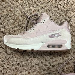 Nike Air Max Women Light Pink Size 6