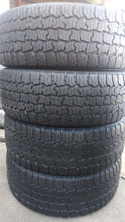 Four matching Cooper tires for sale. 275/60/20