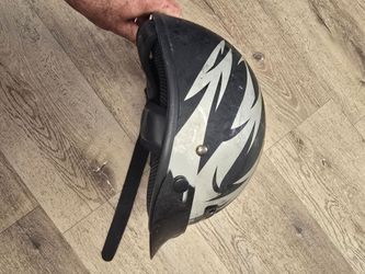 Small motorcycle helmet