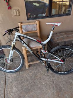 Trek Top Fuel mountain bike