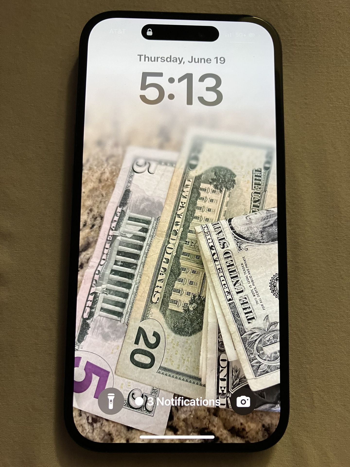iPhone 15