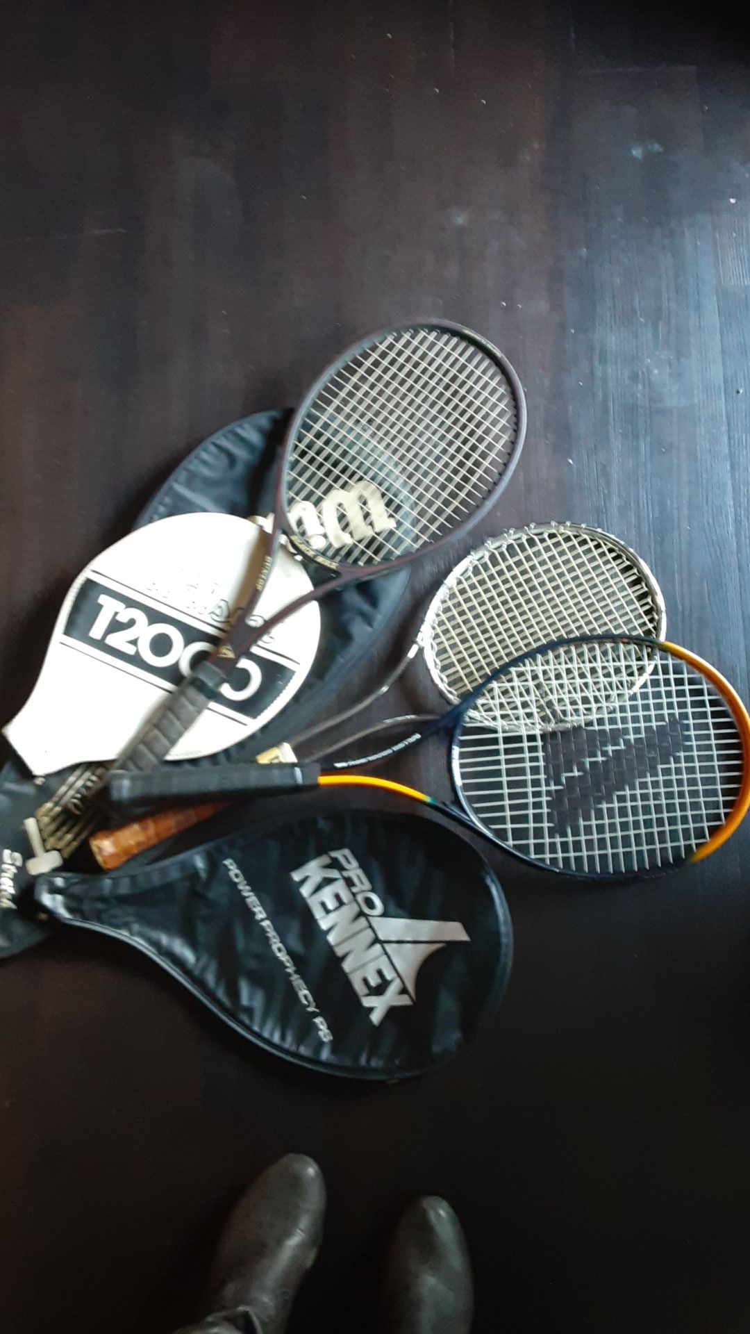 3 tennis rackets with cases