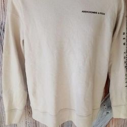 Abercrombie and Fitch Men's Sweatshirt Size S