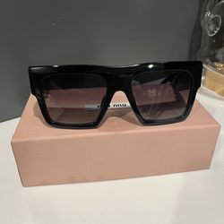 Authentic Miu Miu OMU 10WS Black Sunglasses w/ Box – Excellent Condition