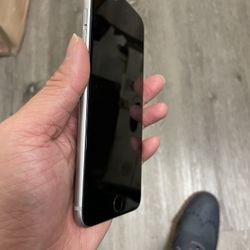 Apple iPhone 6 UNLOCKED