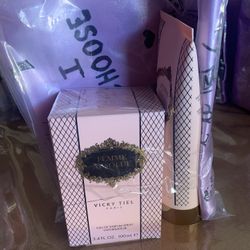 Femme Absolue Vicky Tiel Perfume Set