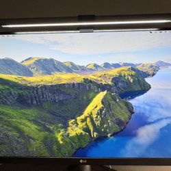 LG 4K Screen