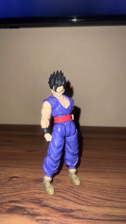 S.H.Figuarts Gohan Superhero