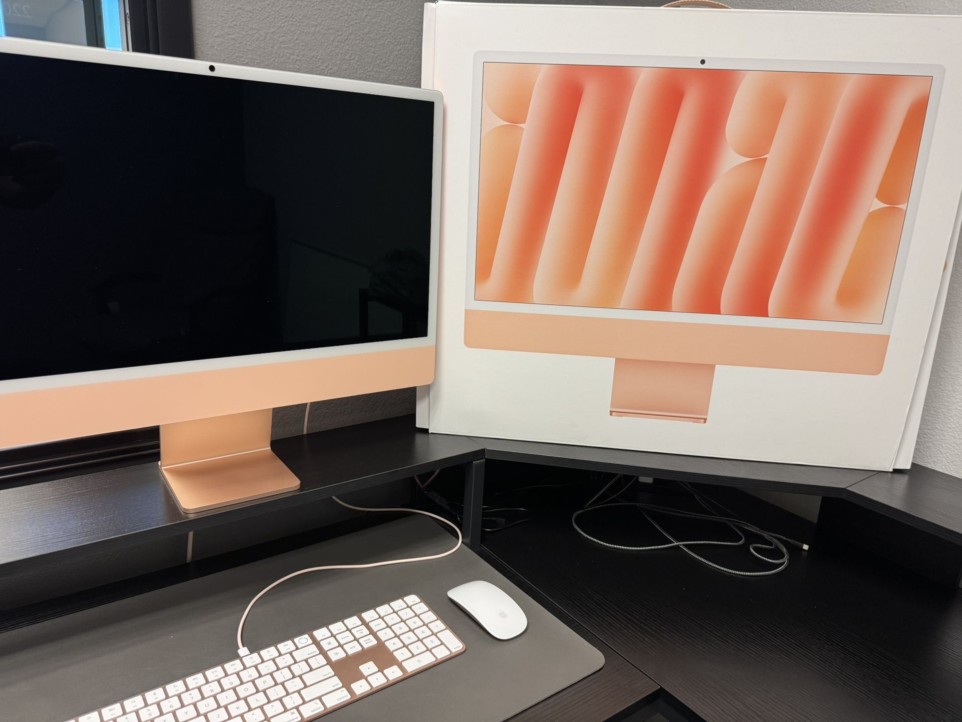 Apple iMac, Orange, 24 Inch