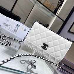 Chanel WOC Icon Bag 
