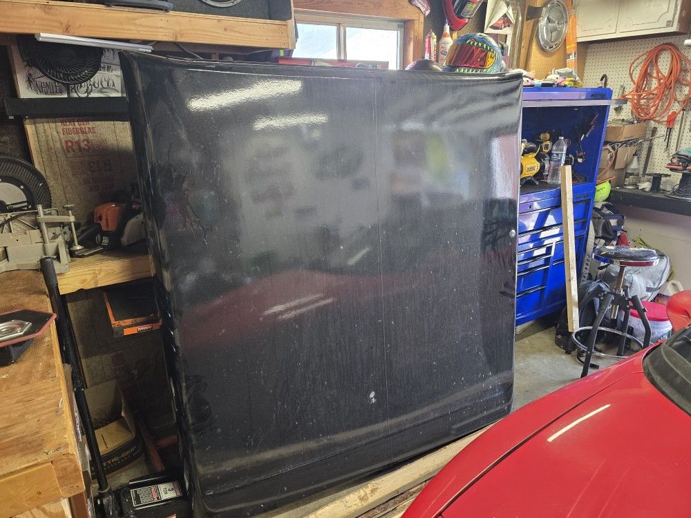 05 Silverado Tonnel Cover