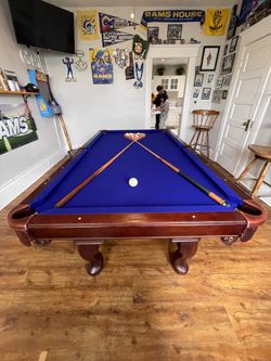 Pool table