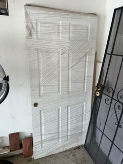 2 Closet doors