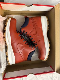 NIKE MANOA LEATHER BOOTS