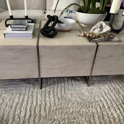 Modern City Furniture Living Room Table 