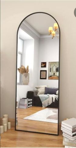 🪞 Beautiful Black-Framed Mirror – $35