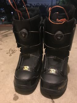 Thirty two boa women snowboarding booots size 9