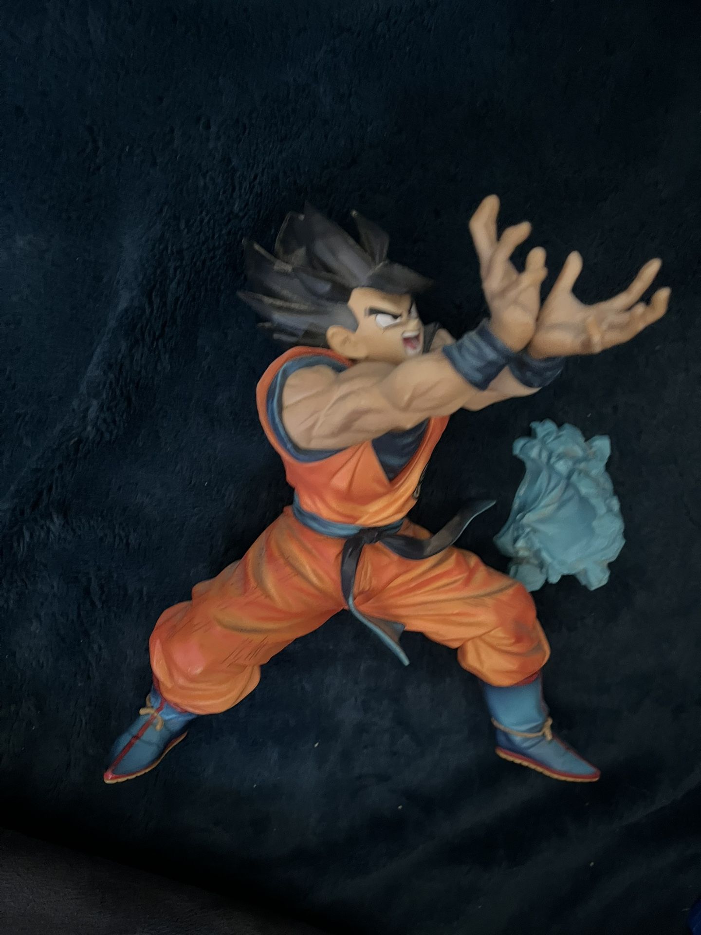 Goku statue