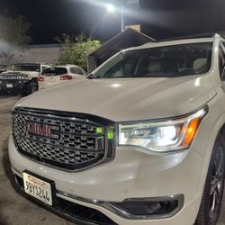 2018 GMC Acadia