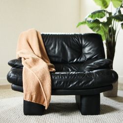 🕷 VTG Nicoletti Salotti Style Leather Chair Postmodern Sleek Black