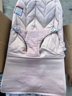 Baby Bjorn bounce chair