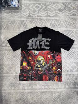Mixed emotion black graphic tee Size L
