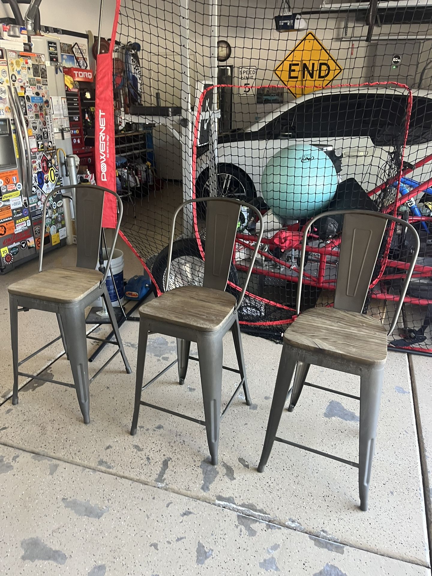 3 Bar Stools