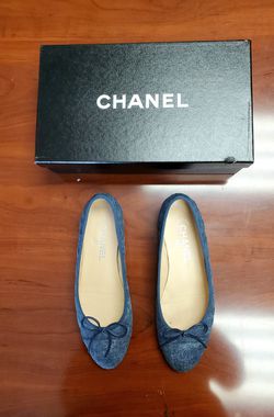 Chanel Quilted Denim Ballerina Flats Size 37.5 for Sale in West Covina, CA  - OfferUp