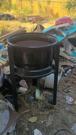 22 trailer truck rim BBQ pit