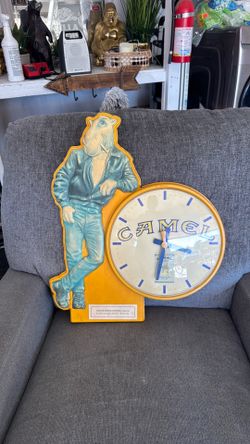 Camel Clock Sign Vintage