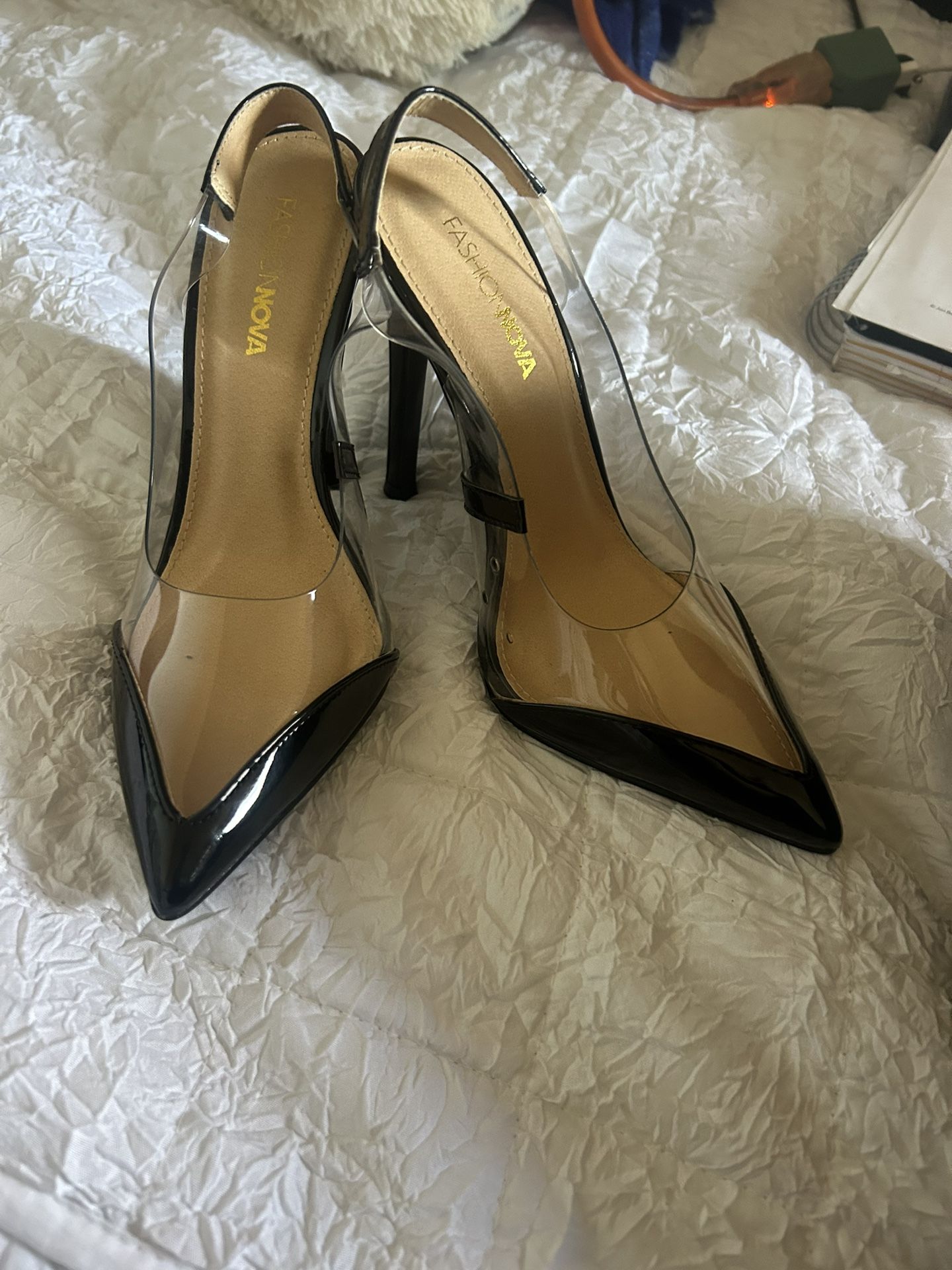 Fashion, Nova Heels 