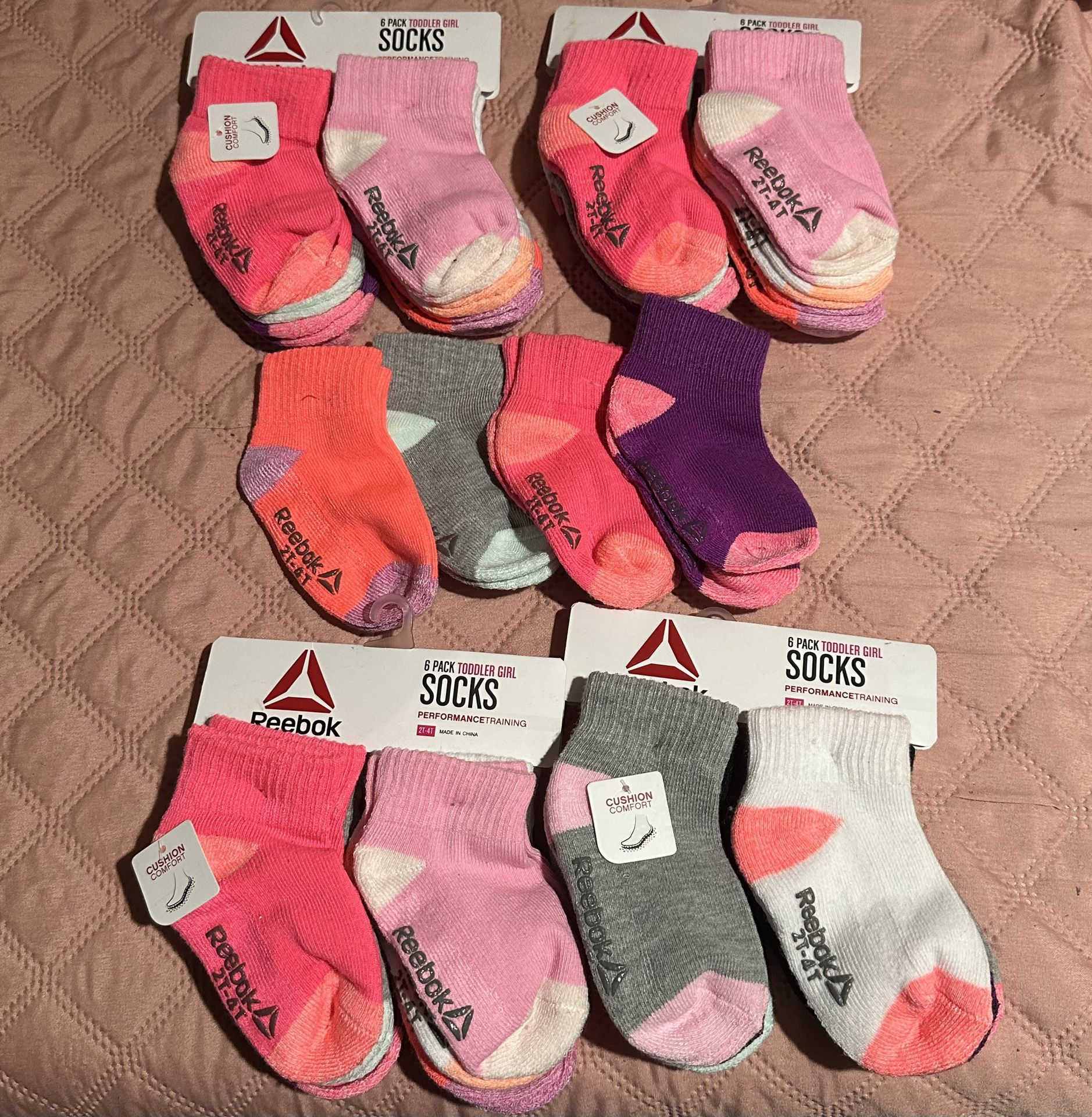 28 Pairs Sz 2T-4T Girls Toddlers Socks New $12