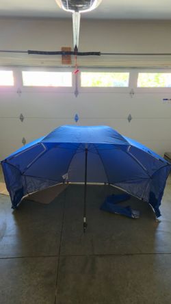Large Blue Sport-Brella Umbrella Shelter SPF50+