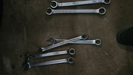 Wrenches for both Standard and metric size