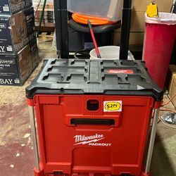 Milwaukee PACKOUT 19 in. Rolling Drawer Tool Box