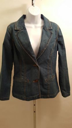 Detailed Stretch Blue Jean Jacket - Size 4/6.