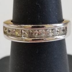 Ring Silver Plated With Rinestones 