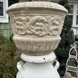 Heavy Weight Planter