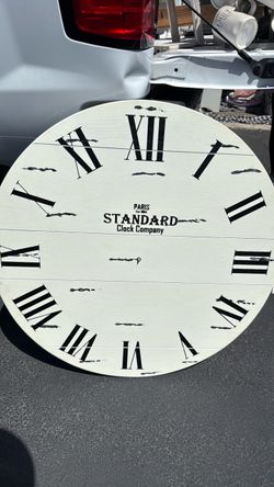 Wall clock